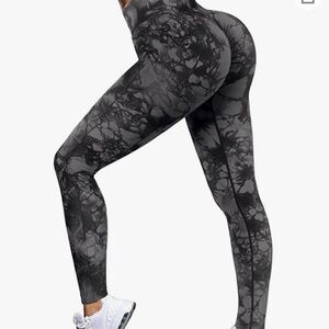 Black and Grey tie dye high waist butt scrunch leggings size large
